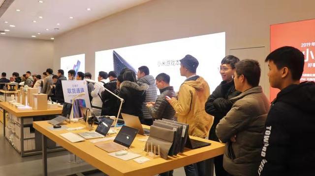 小米新品抢购热，揭秘黄牛抢购策略，速来围观！