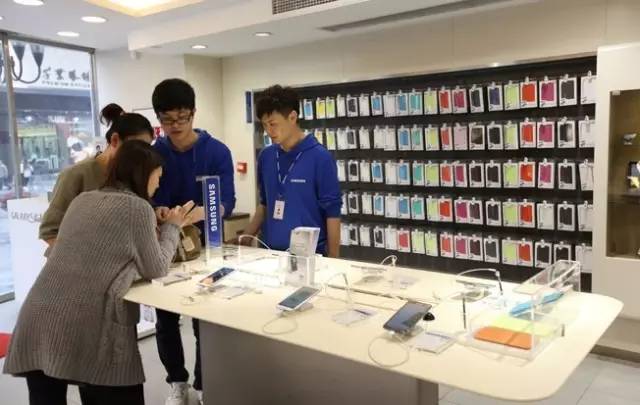 购买手机，选择、体验与未来展望